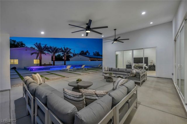 3630 Tobias Lane, Las Vegas, NV 89120