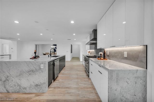 3630 Tobias Lane, Las Vegas, NV 89120