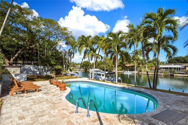 12545 Palm Rd, North Miami, FL 33181