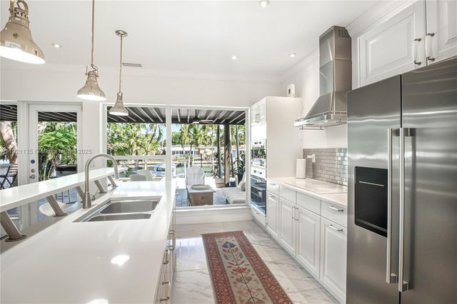 12545 Palm Rd, North Miami, FL 33181