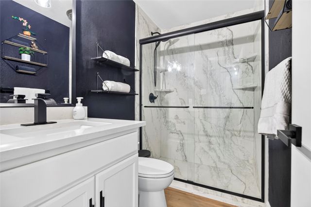 2715 Barrington Place, Arlington, TX 76014