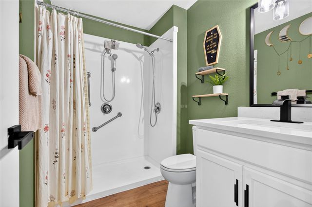 2715 Barrington Place, Arlington, TX 76014