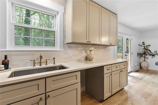 2667 Tammi Lane, Gainesville, GA 30506