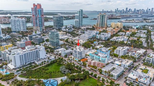 200 Ocean Dr 8F, Miami Beach, FL 33139