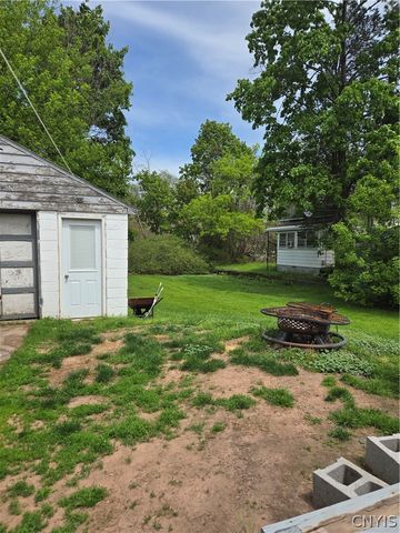 611 South 4th Street, Fulton, NY 13069
