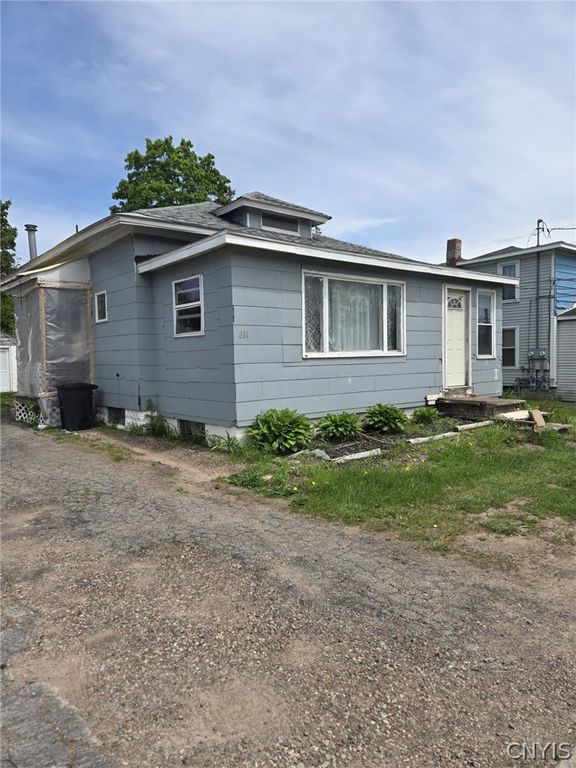 611 South 4th Street, Fulton, NY 13069