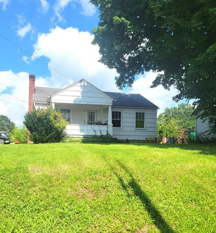 1669 Hebron Road, Heath, OH 43056