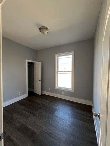 5718 S Sangamon Street, Chicago, IL 60621