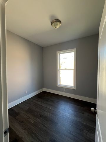 5718 S Sangamon Street, Chicago, IL 60621