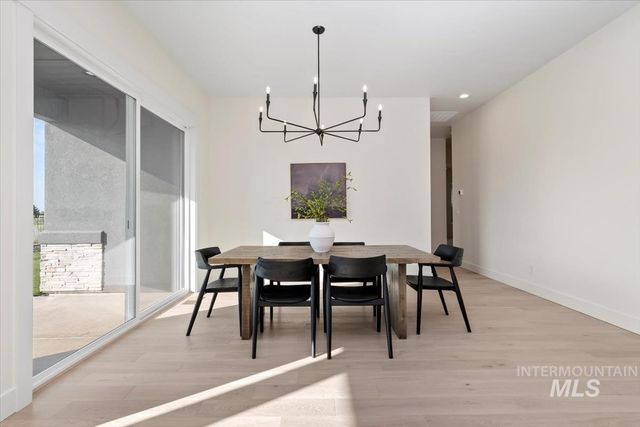 11178 S Corballis Ln, Kuna, ID 83634