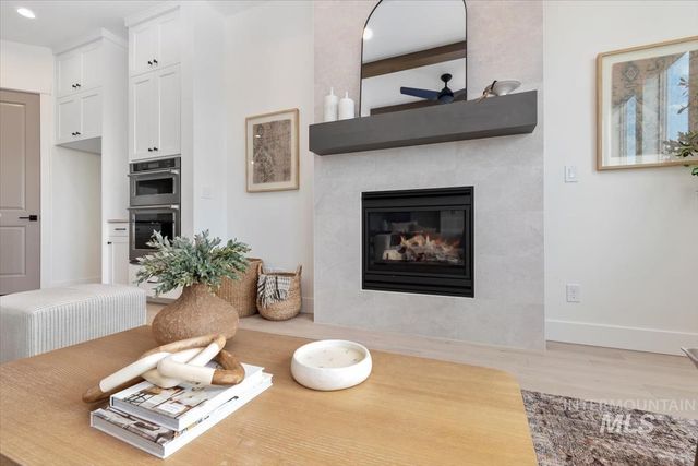 11178 S Corballis Ln, Kuna, ID 83634