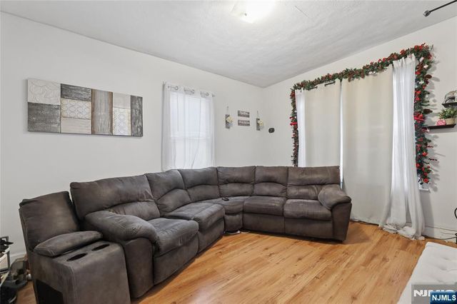 59 Home Avenue, Rutherford, NJ 07070