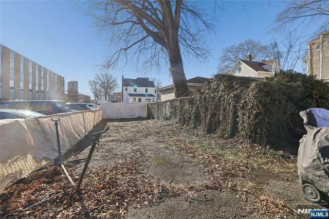 59 Home Avenue, Rutherford, NJ 07070