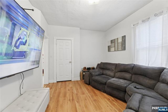 59 Home Avenue, Rutherford, NJ 07070