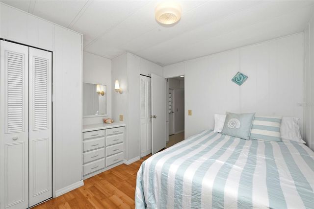 1125 ELKHART CIRCLE, Tavares, FL 32778