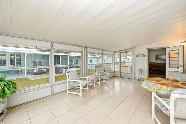 1125 ELKHART CIRCLE, Tavares, FL 32778