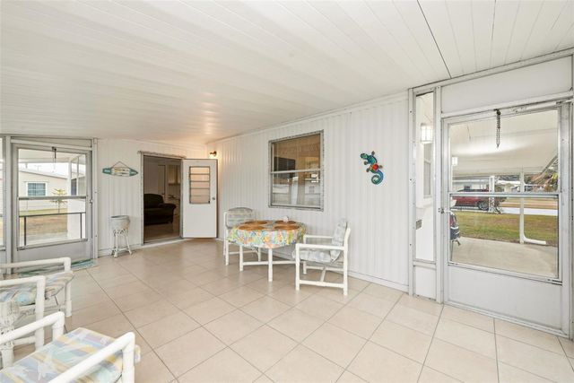 1125 ELKHART CIRCLE, Tavares, FL 32778