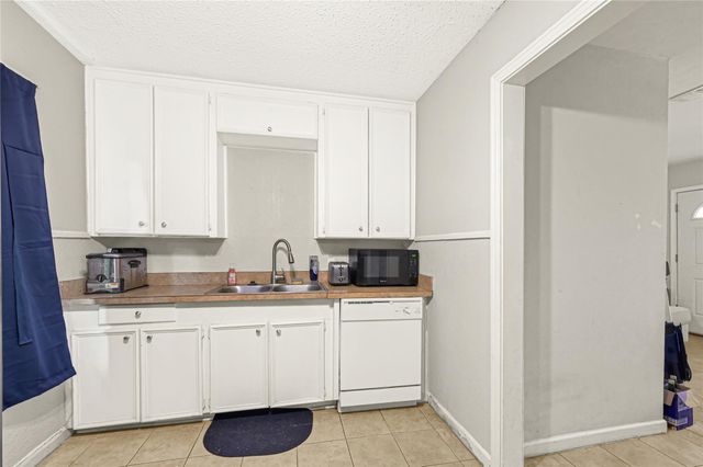 4223 Neal Street, Houston, TX 77017