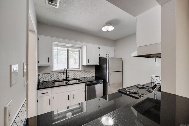 508 Green Mountain Cir Apt 78, Little Rock, AR 72211