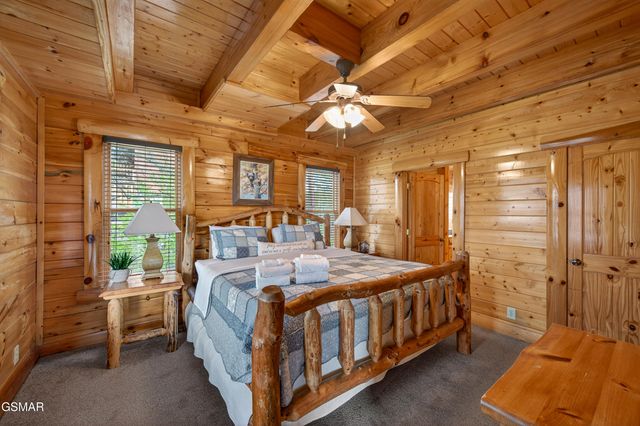 2018 Delta Dawn Drive, Sevierville, TN 37862