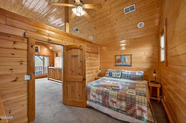 2018 Delta Dawn Drive, Sevierville, TN 37862