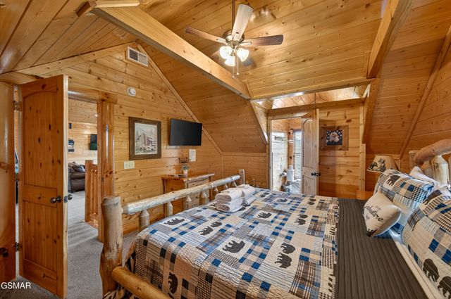 2018 Delta Dawn Drive, Sevierville, TN 37862