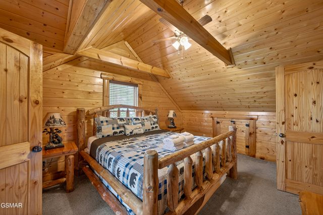 2018 Delta Dawn Drive, Sevierville, TN 37862