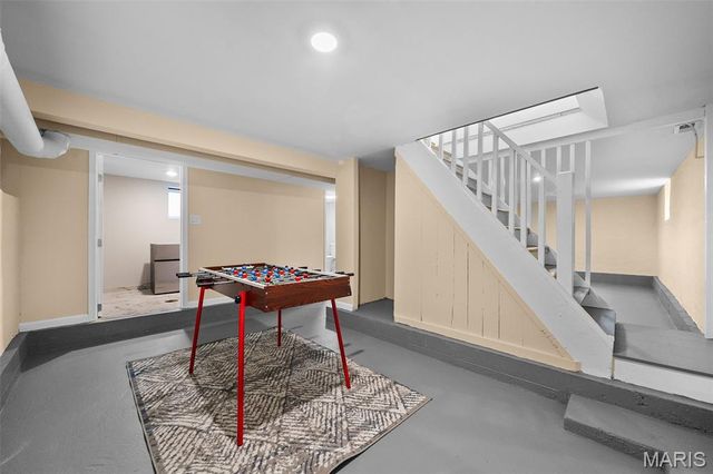 7425 Gayola Place, Maplewood, MO 63143