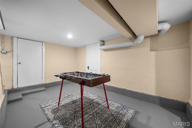 7425 Gayola Place, Maplewood, MO 63143