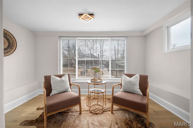 7425 Gayola Place, Maplewood, MO 63143