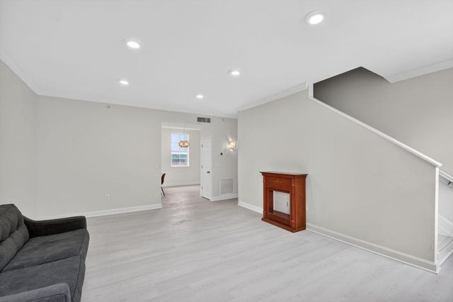 695 Hibiscus Street, West Palm Beach, FL 33401