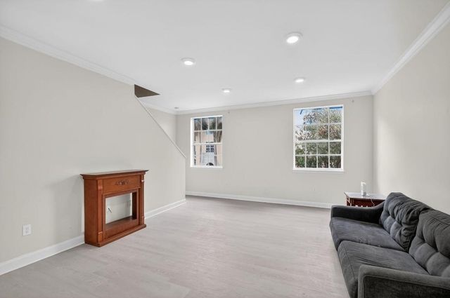 695 Hibiscus Street, West Palm Beach, FL 33401