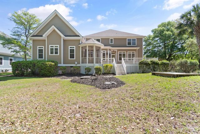 2109 Oyster Harbour Parkway SW, Supply, NC 28462
