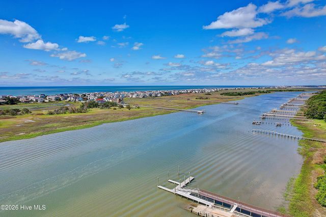 2109 Oyster Harbour Parkway SW, Supply, NC 28462
