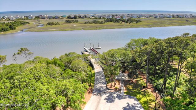 2109 Oyster Harbour Parkway SW, Supply, NC 28462