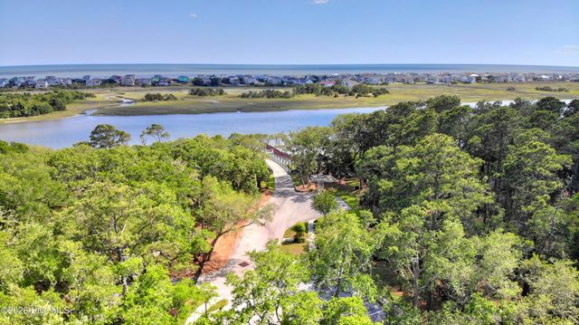 2109 Oyster Harbour Parkway SW, Supply, NC 28462