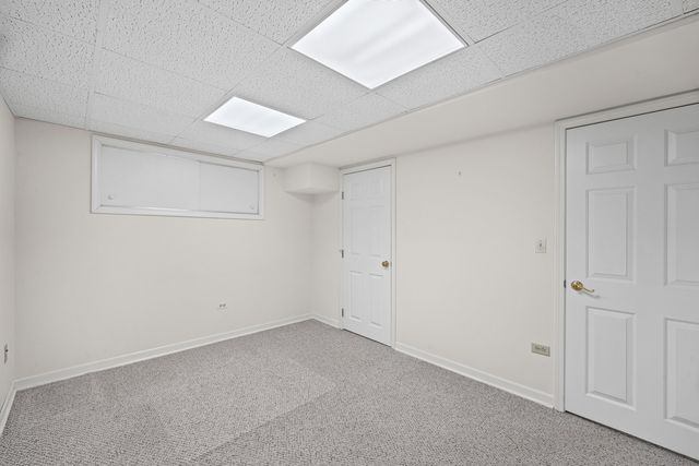 2112 Warrington Court, Glenview, IL 60026