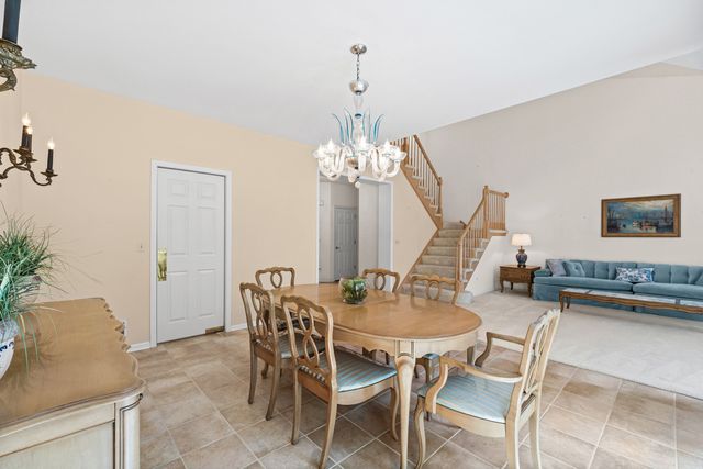2112 Warrington Court, Glenview, IL 60026