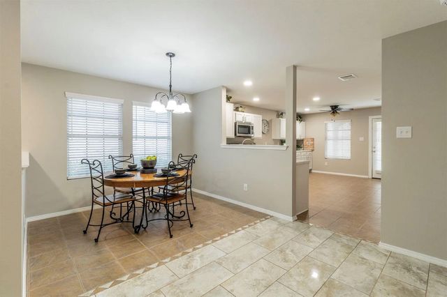 2912 Santa Sabina, Grand Prairie, TX 75052