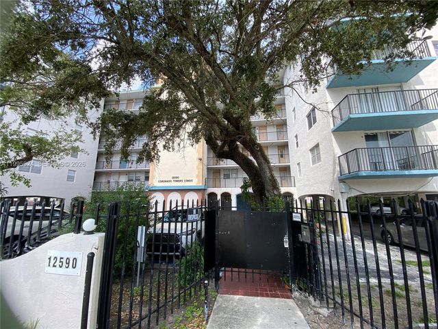 12590 NE 16th Ave 608, North Miami, FL 33161