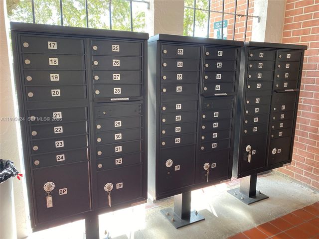 12590 NE 16th Ave 608, North Miami, FL 33161