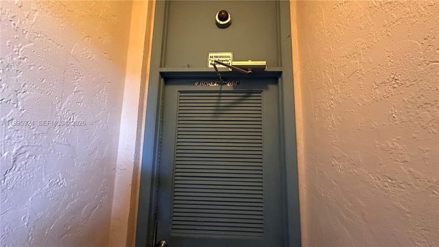 12590 NE 16th Ave 608, North Miami, FL 33161