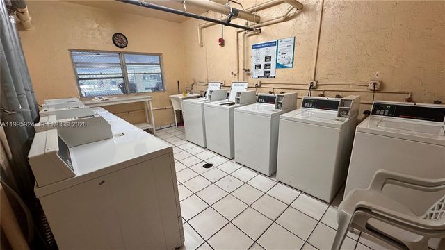 12590 NE 16th Ave 608, North Miami, FL 33161