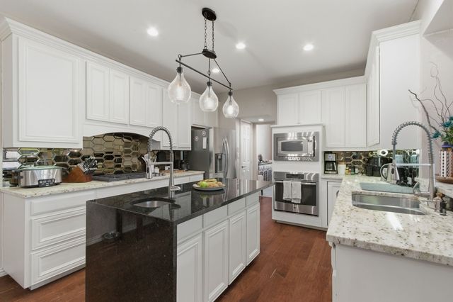 8644 Forest Glen Drive, Irving, TX 75063
