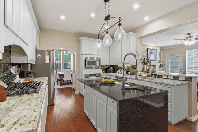 8644 Forest Glen Drive, Irving, TX 75063