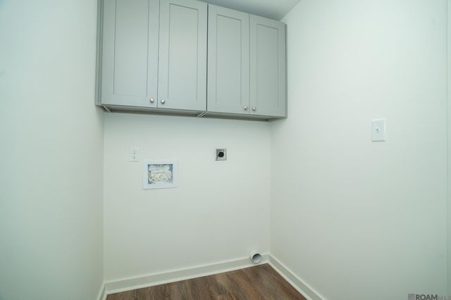 301 Leslie St, Denham Springs, LA 70726