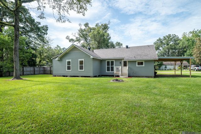 301 Leslie St, Denham Springs, LA 70726