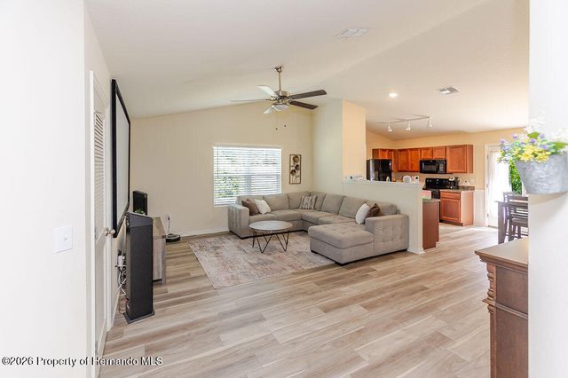 12307 Millington Avenue, Weeki Wachee, FL 34614