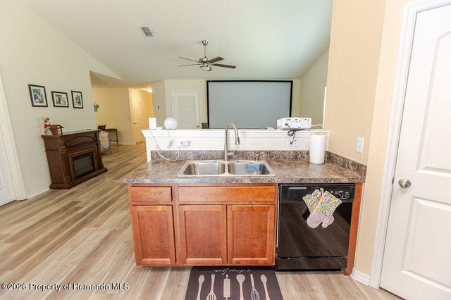 12307 Millington Avenue, Weeki Wachee, FL 34614