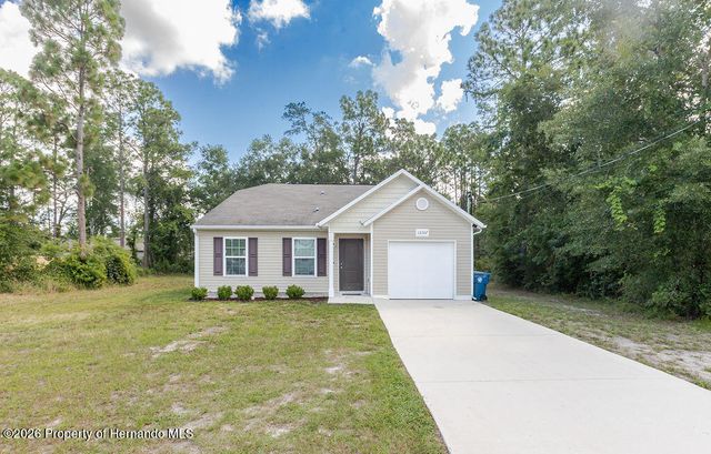 12307 Millington Avenue, Weeki Wachee, FL 34614
